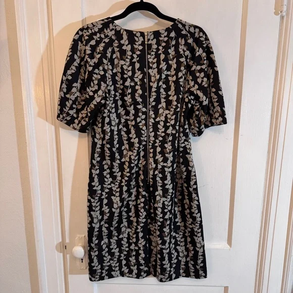 Elegant Black Cream Tommy Hilfiger size 12 Leaf Print Dress casual - Picture 4 of 7